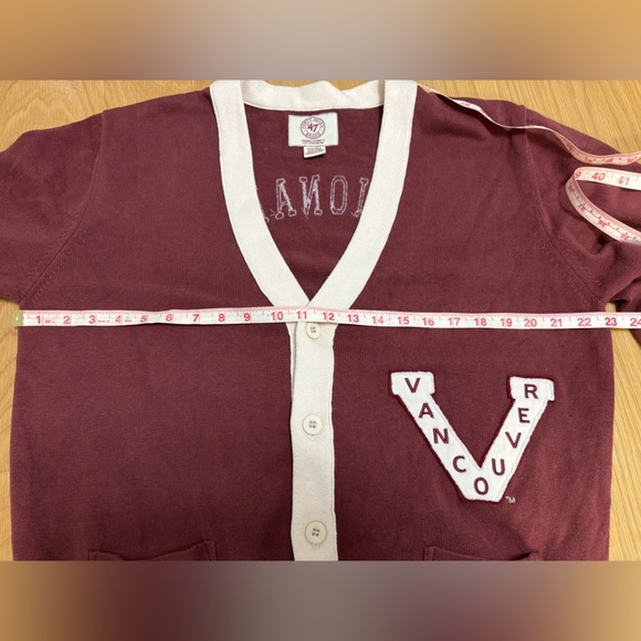 ’47 Brand Vancouver Millionaires Cardigan Sweater Maroon Cream L 100% Cotton - Picture 7 of 8